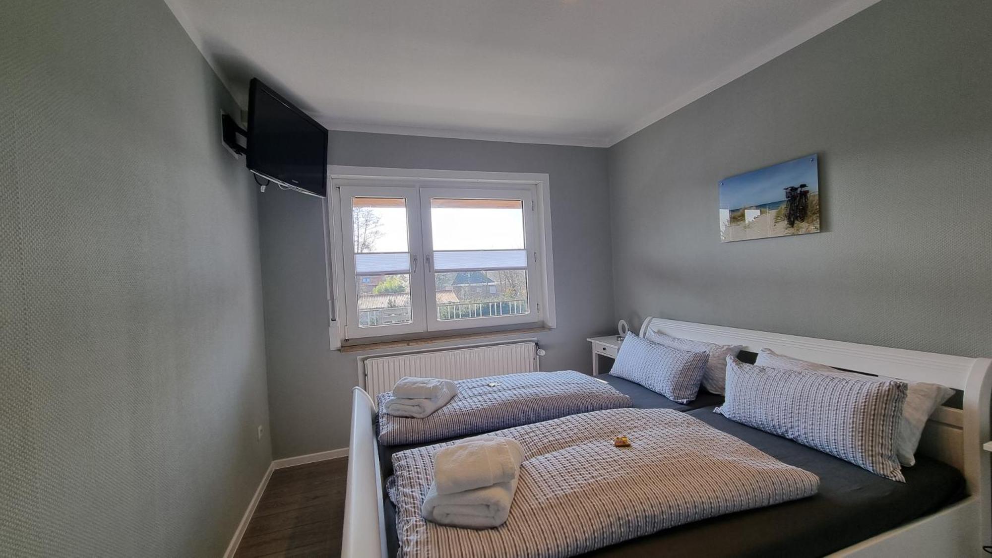 Haus Spoekenkieker Moenkeboe Apartment บอร์คุม ภายนอก รูปภาพ