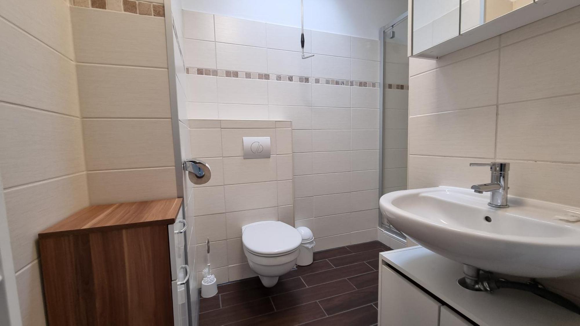 Haus Spoekenkieker Moenkeboe Apartment บอร์คุม ภายนอก รูปภาพ