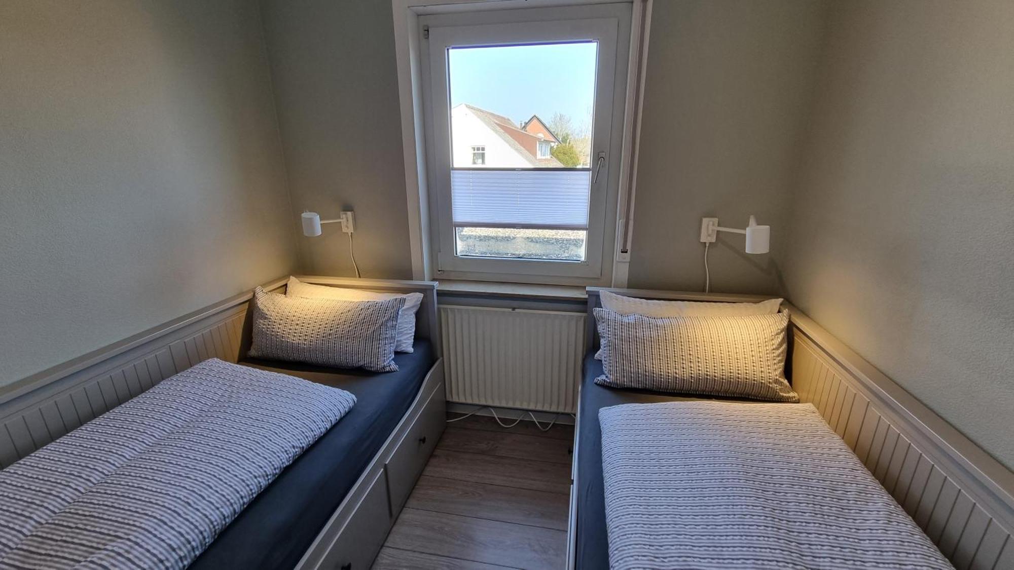 Haus Spoekenkieker Moenkeboe Apartment บอร์คุม ภายนอก รูปภาพ